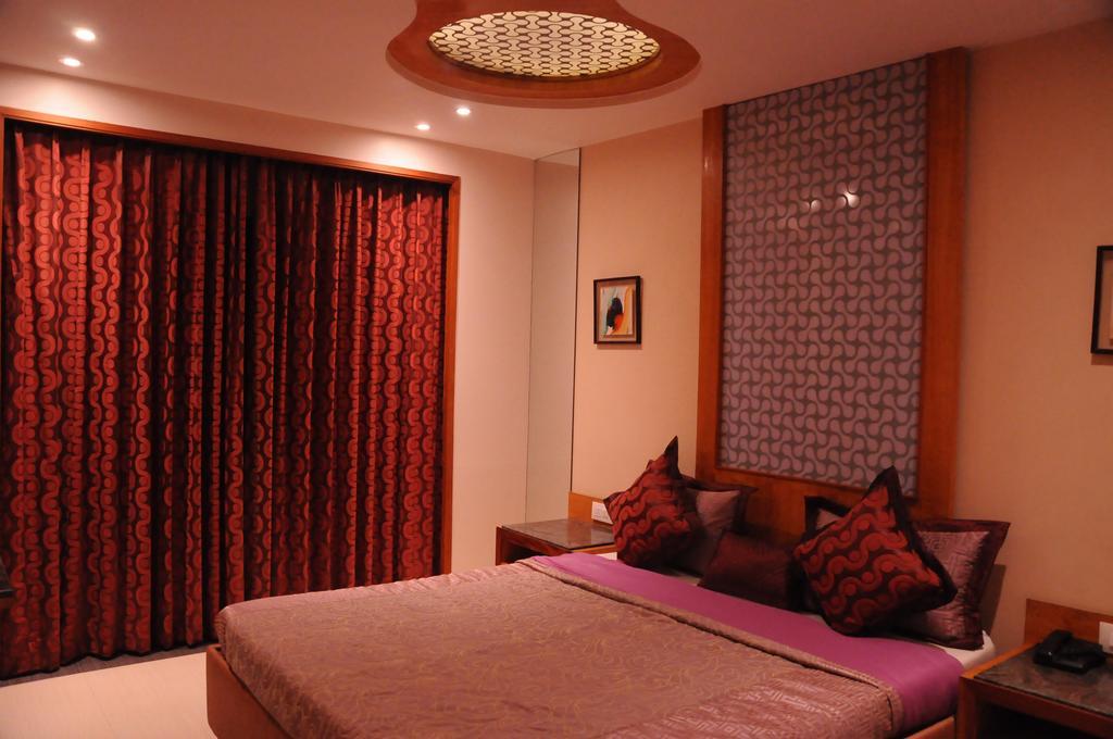Hotel City Heart Shirdi Exterior foto